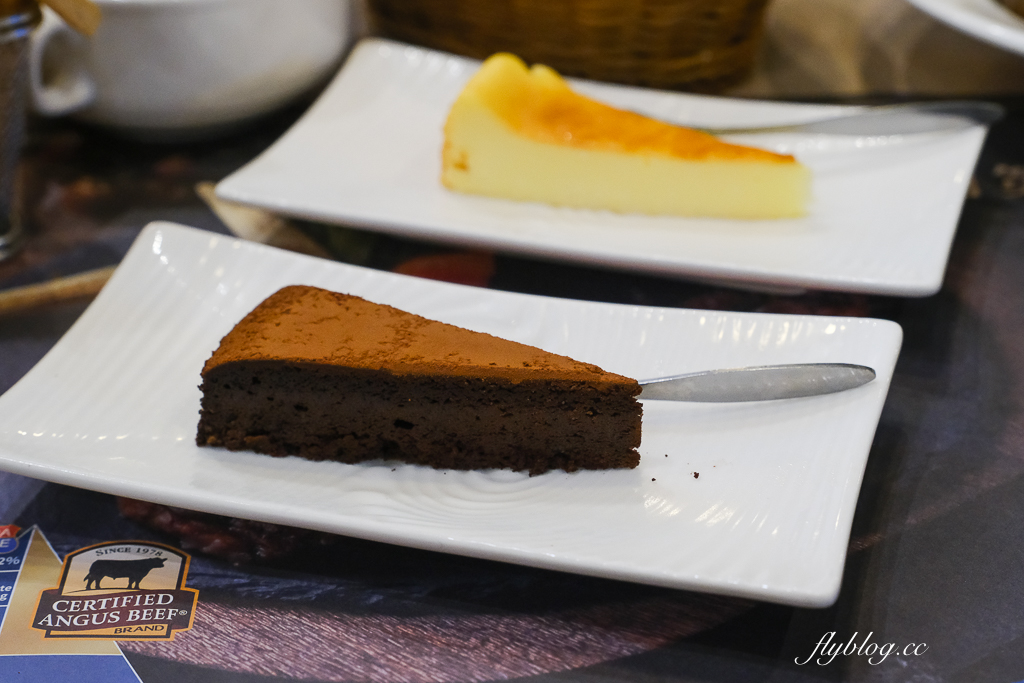 台中東區｜瀧厚炙燒熟成牛排．290元起濕式熟成牛排，湯品飲料無限使用 @飛天璇的口袋