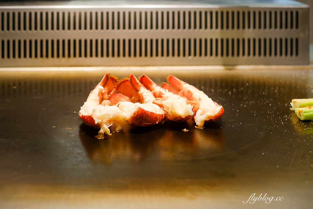 【台中慶生聚餐首選】明水然樂．1600元起台中日式無菜單鐵板燒，慶生約會餐廳推薦 @飛天璇的口袋