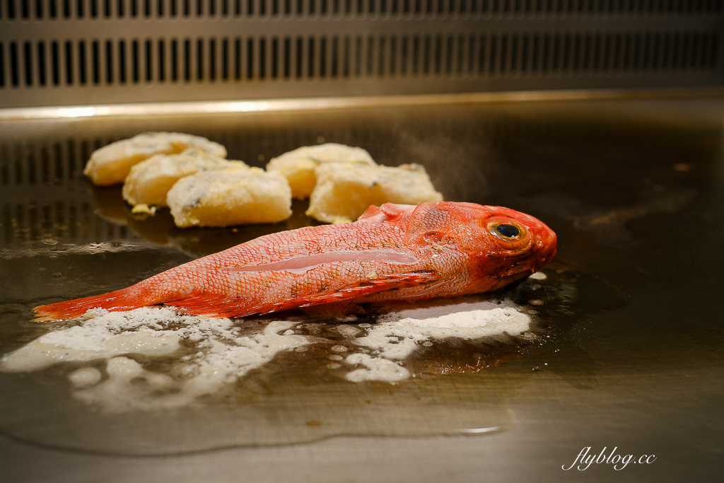 【台中慶生聚餐首選】明水然樂．1600元起台中日式無菜單鐵板燒，慶生約會餐廳推薦 @飛天璇的口袋
