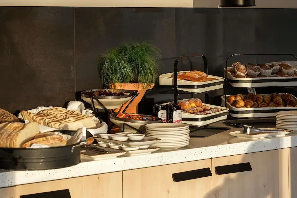 紐西蘭蒂卡波湖｜Peppers Bluewater Resort Lake Tekapo 藍水渡假村．坐擁180蒂卡波湖美景，距離牧羊人教堂5分鐘車程 @飛天璇的口袋