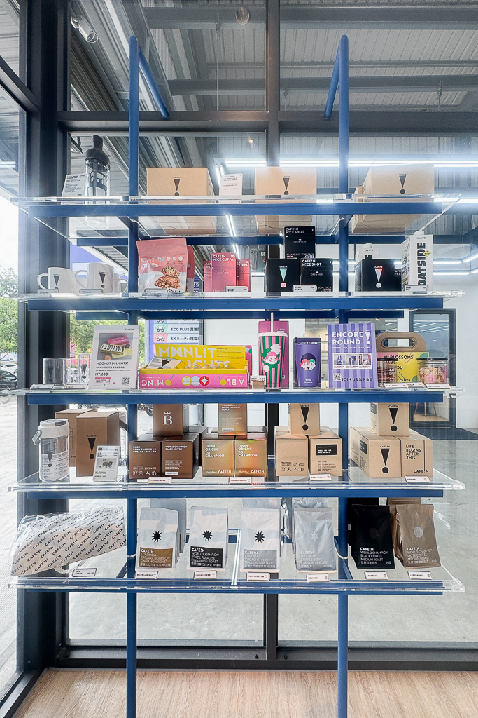 台中北屯｜CAFE!N 硬咖啡台中北屯門市．結合洗車鍍膜與咖啡，松竹路KeePer PRO SHOP @飛天璇的口袋