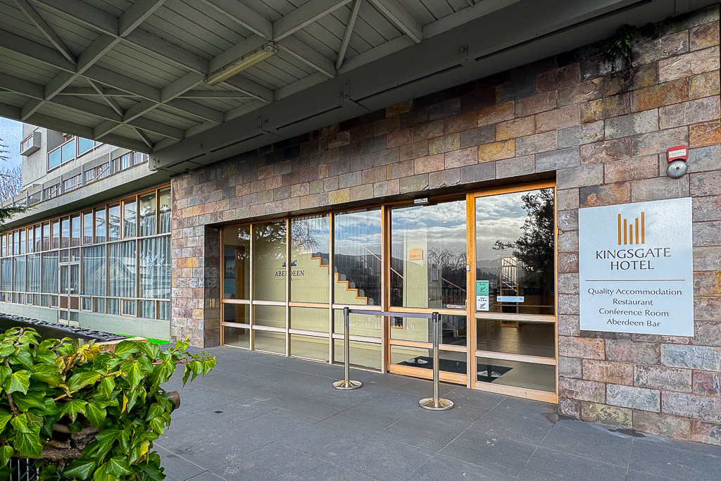 紐西蘭但尼丁｜但尼丁君門酒店．市中心步行5分鐘，Kingsgate Hotel Dunedin 達尼丁金蓋特飯店 @飛天璇的口袋