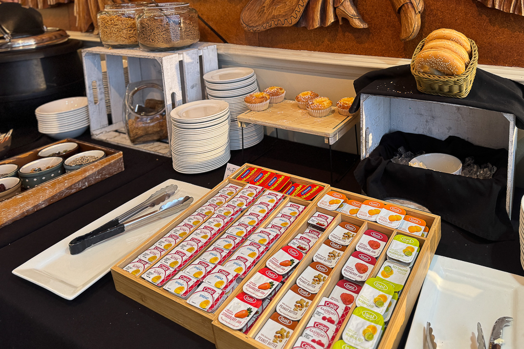 紐西蘭但尼丁｜但尼丁君門酒店．市中心步行5分鐘，Kingsgate Hotel Dunedin 達尼丁金蓋特飯店 @飛天璇的口袋