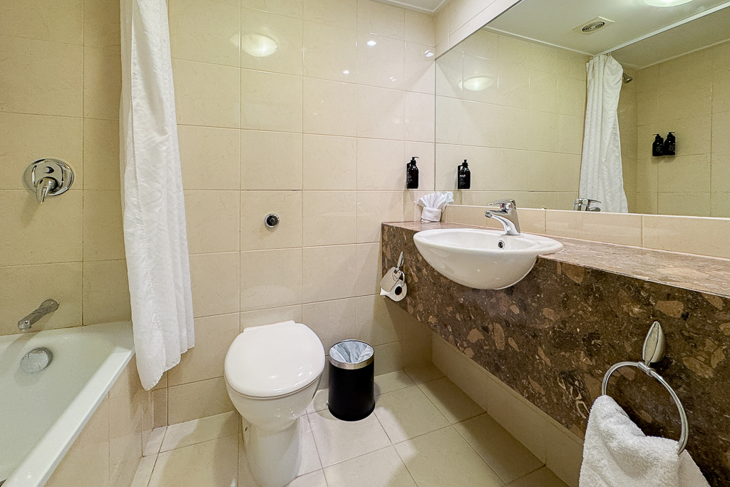 紐西蘭但尼丁｜但尼丁君門酒店．市中心步行5分鐘，Kingsgate Hotel Dunedin 達尼丁金蓋特飯店 @飛天璇的口袋