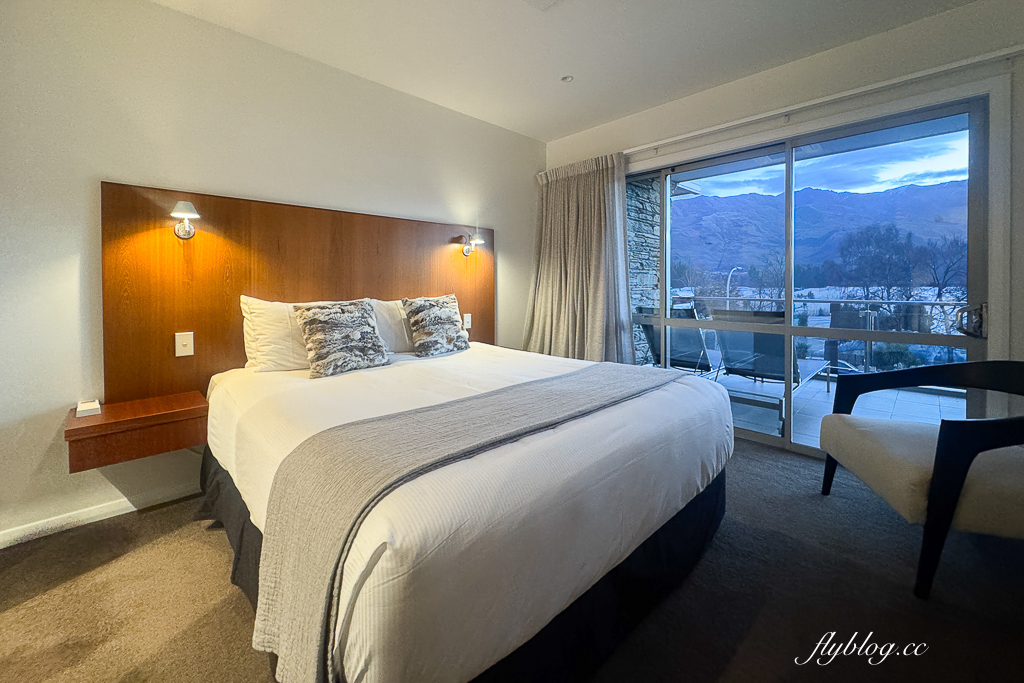 紐西蘭瓦納卡｜Lakeside Apartments Wanaka．瓦納卡湖畔飯店，有露天游泳池和三溫暖水池 @飛天璇的口袋