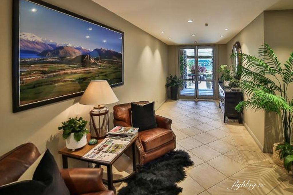 紐西蘭瓦納卡｜Lakeside Apartments Wanaka．瓦納卡湖畔飯店，有露天游泳池和三溫暖水池 @飛天璇的口袋