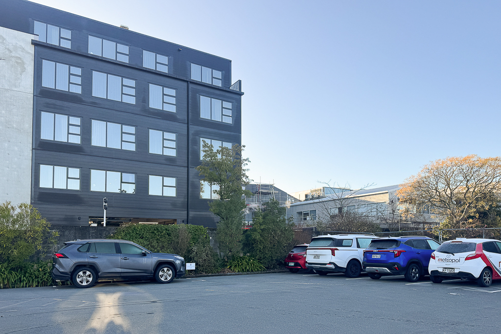 紐西蘭基督城|梅菲爾飯店 The Mayfair Christchurch.位於基督城市中心,還有自家平面停車場 @飛天璇的口袋 紐西蘭基督城|梅菲爾飯店 The Mayfair Christchurch.位於基督城市中心,還有自家平面停車場 @飛天璇的口袋