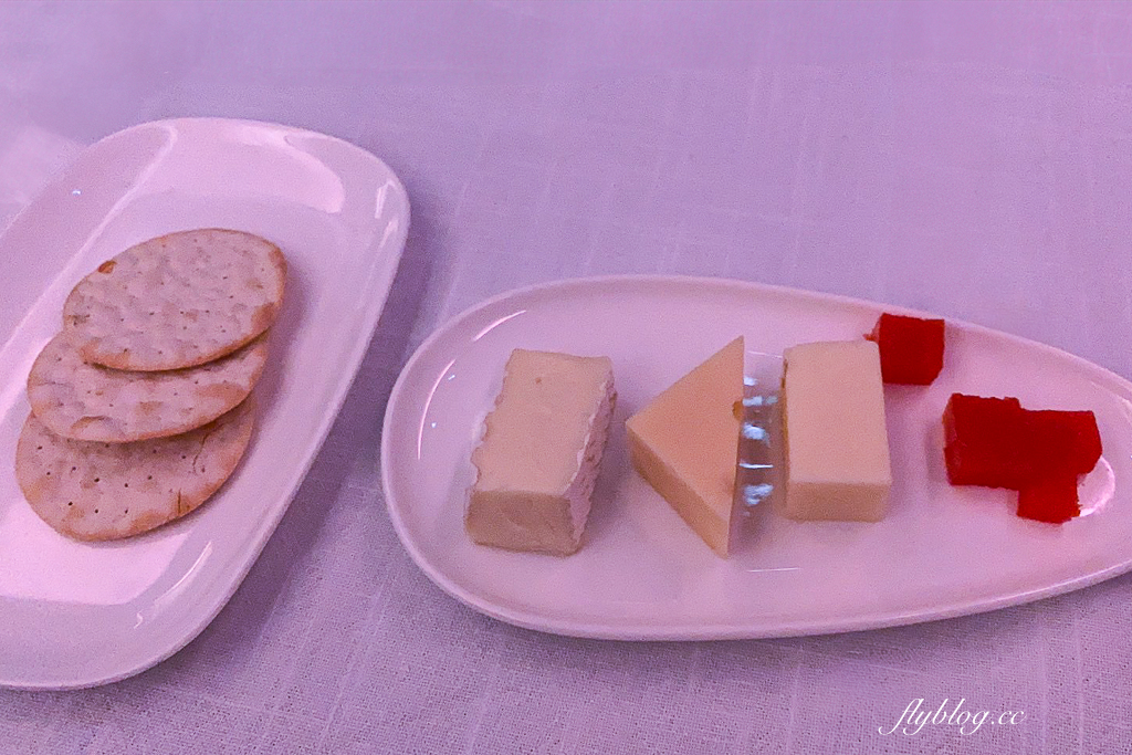 【紐西蘭航空】台北唯一直飛奧克蘭，全球首架波音787-9夢幻客機，NZ78豪華商務艙開箱 @飛天璇的口袋