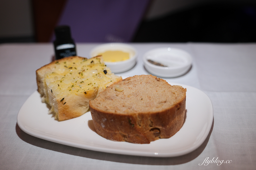 【紐西蘭航空】台北唯一直飛奧克蘭，全球首架波音787-9夢幻客機，NZ78豪華商務艙開箱 @飛天璇的口袋