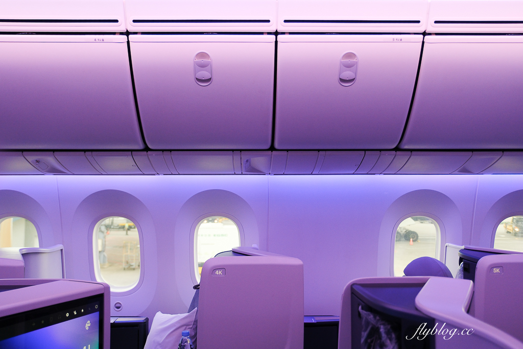 【紐西蘭航空】台北唯一直飛奧克蘭，全球首架波音787-9夢幻客機，NZ78豪華商務艙開箱 @飛天璇的口袋