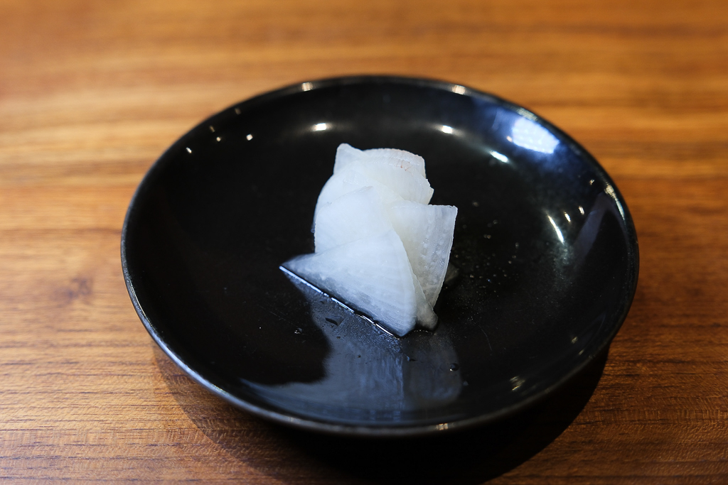 台中西區｜鮨千本．日本世界壽司大賽第三名佐山主廚，台灣唯一京都私塾旗下最新品牌 @飛天璇的口袋