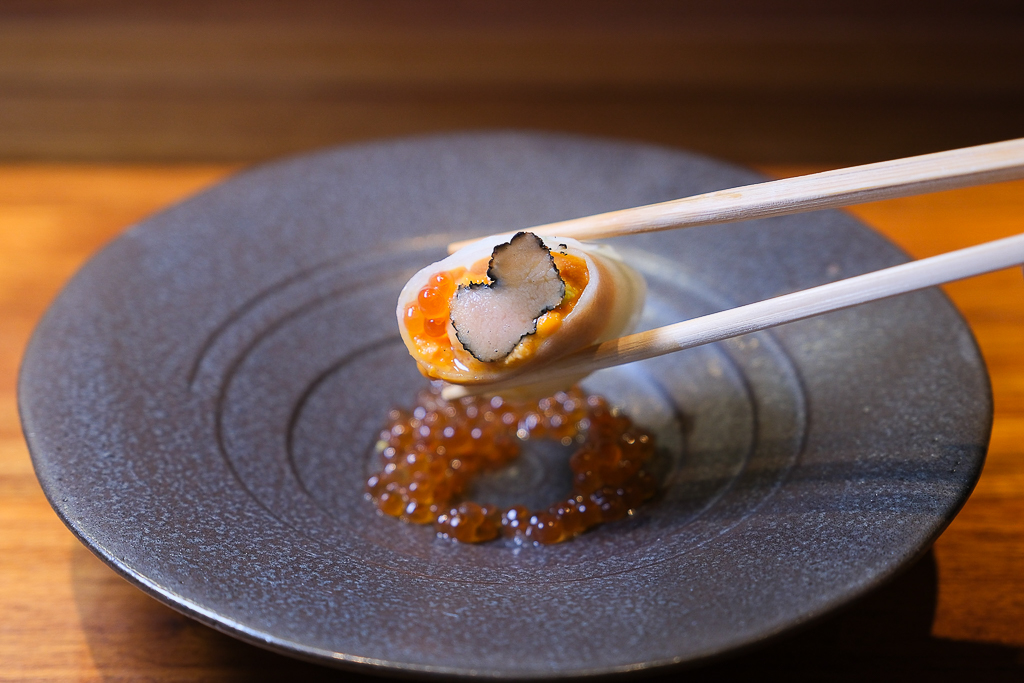 台中西區｜鮨千本．日本世界壽司大賽第三名佐山主廚，台灣唯一京都私塾旗下最新品牌 @飛天璇的口袋