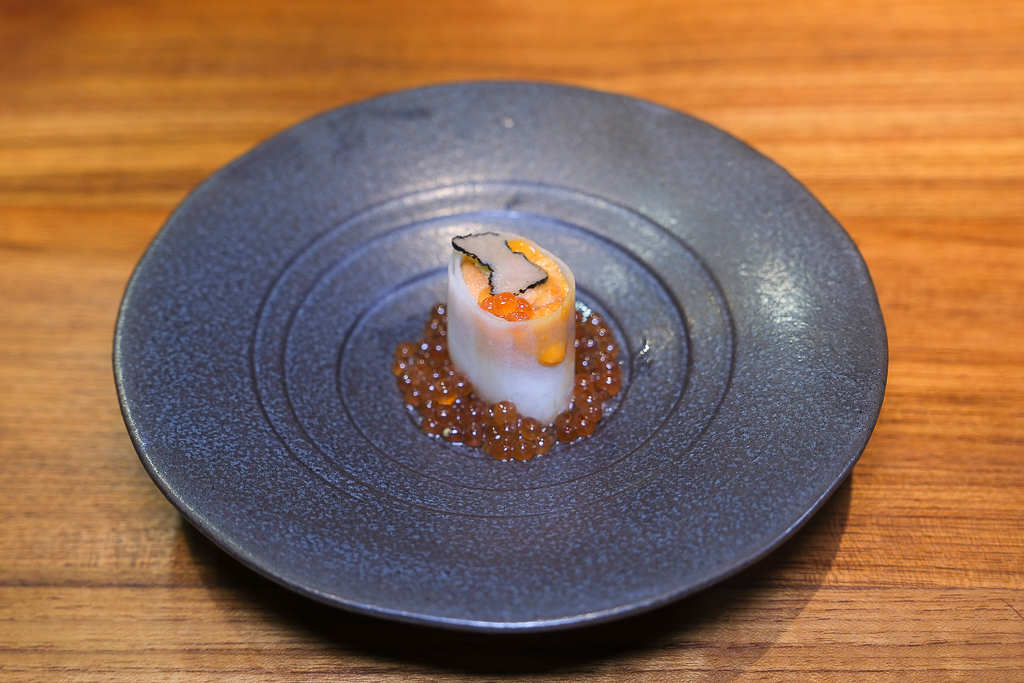 台中西區｜鮨千本．日本世界壽司大賽第三名佐山主廚，台灣唯一京都私塾旗下最新品牌 @飛天璇的口袋