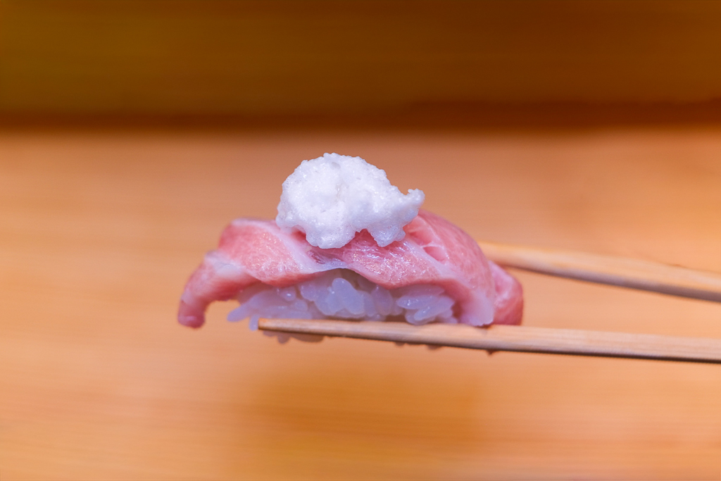 台中西區｜鮨千本．日本世界壽司大賽第三名佐山主廚，台灣唯一京都私塾旗下最新品牌 @飛天璇的口袋