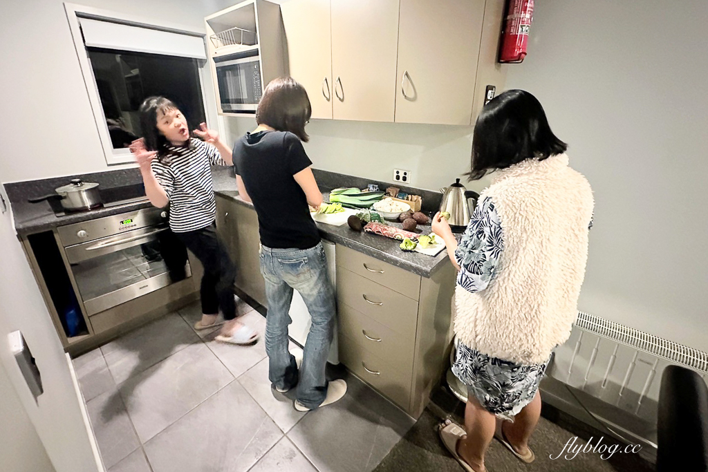 紐西蘭因弗卡吉爾｜388 Tay Motel．紐西蘭最南端城市，兩房一廳附廚房和客廳的汽車旅館 @飛天璇的口袋