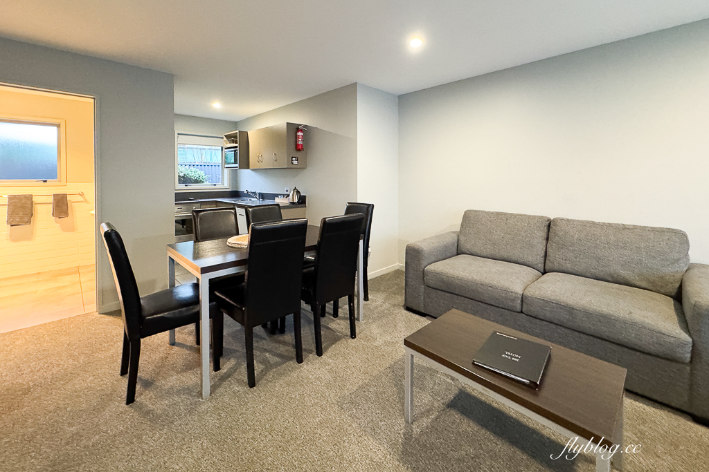 紐西蘭因弗卡吉爾｜388 Tay Motel．紐西蘭最南端城市，兩房一廳附廚房和客廳的汽車旅館 @飛天璇的口袋