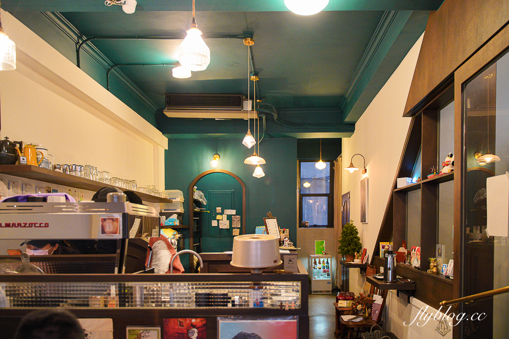 台北中山｜二會咖啡廳．台北車站華蔭街，老宅文青風咖啡館 @飛天璇的口袋