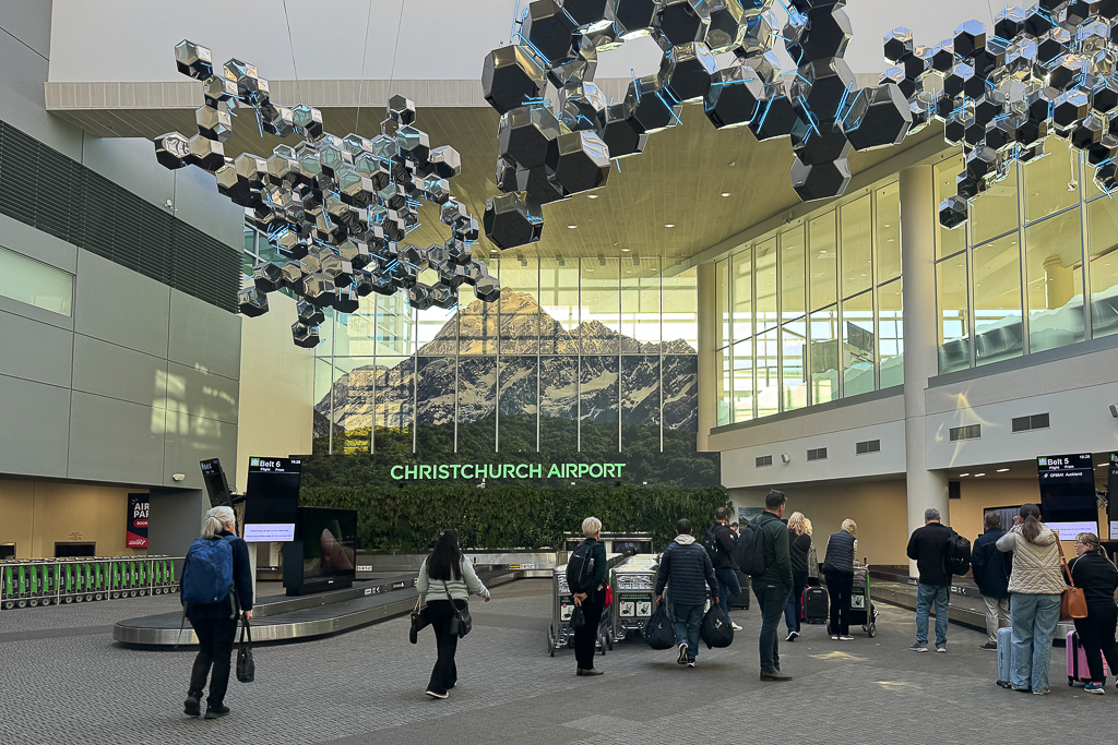【奧克蘭機場轉機】轉機注意事項．轉機時間需要多久？行李可以直掛嗎？國際航廈到國內航廈交通 @飛天璇的口袋