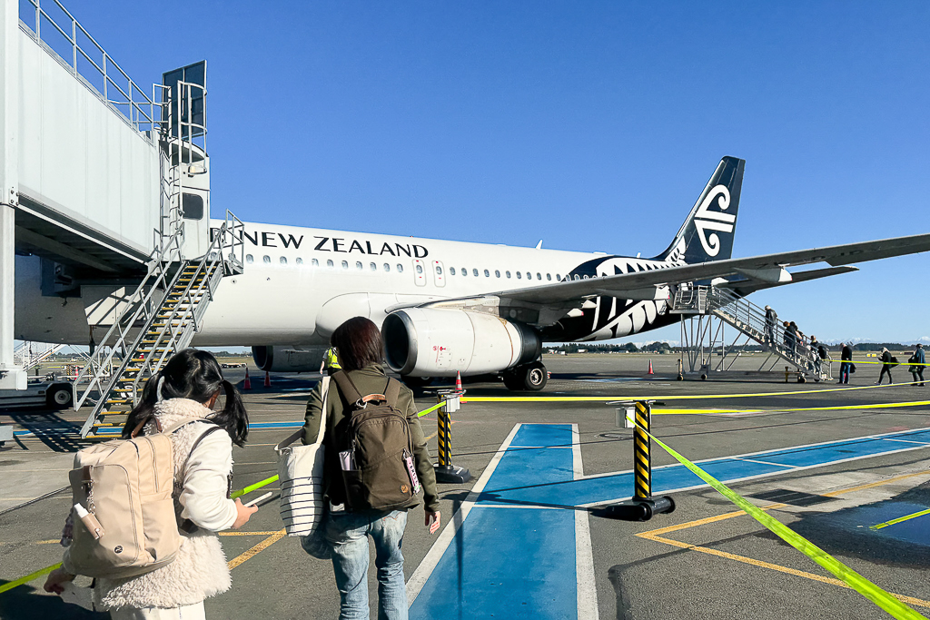 【奧克蘭機場轉機】轉機注意事項．轉機時間需要多久？行李可以直掛嗎？國際航廈到國內航廈交通 @飛天璇的口袋