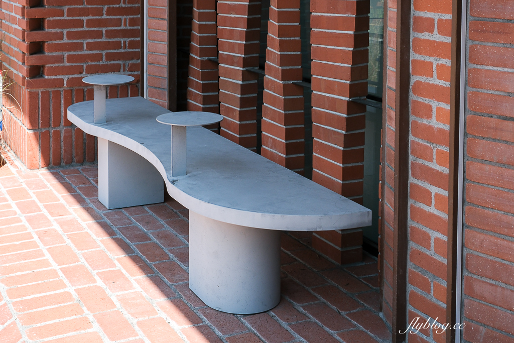 彰化北斗｜小熊菓子．北斗創始店搬家了，新店限定星焰泡芙，香菜口味小圓餅 @飛天璇的口袋