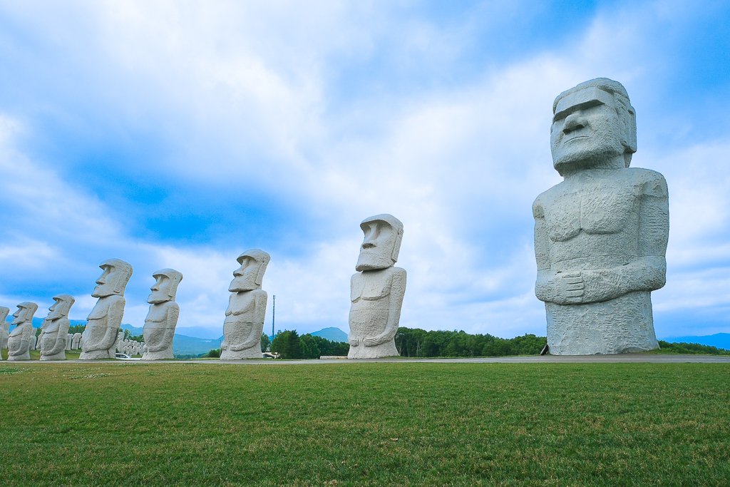 日本北海道｜頭大佛．建築大師安藤忠雄設計，夏天限定浪漫薰衣草田 @飛天璇的口袋