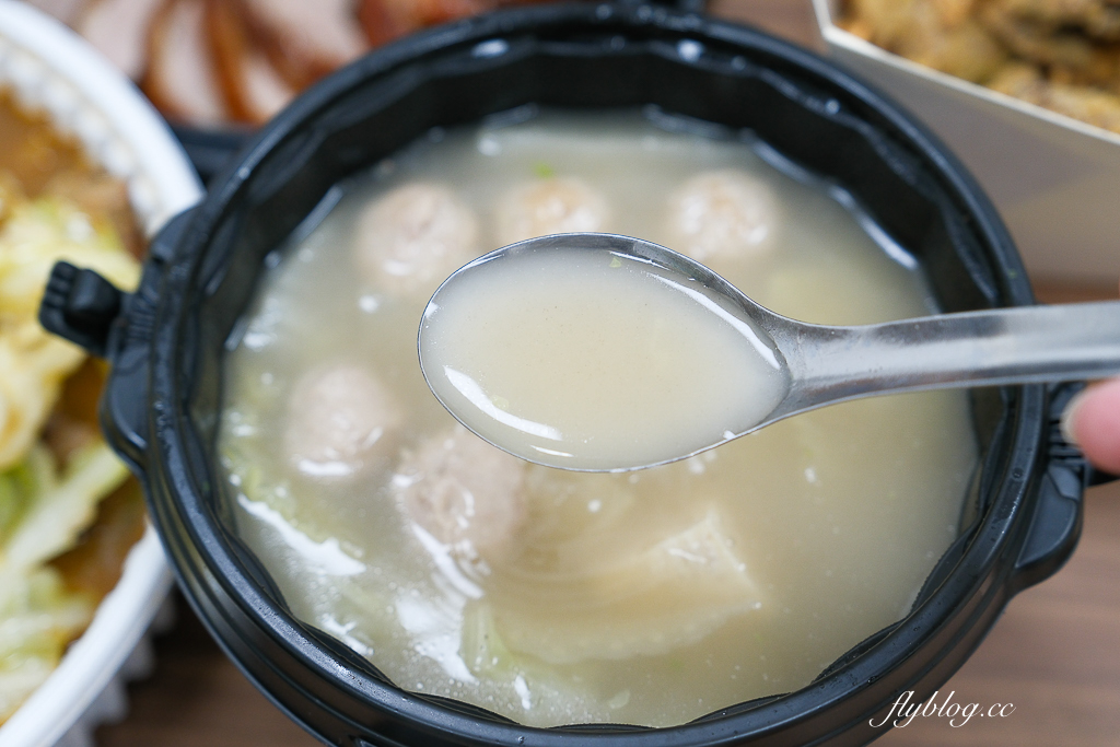 台中西屯｜鴨大哥港式脆皮櫻桃烤鴨．櫻桃鴨一鴨三吃，少見避風塘鹹酥鴨 @飛天璇的口袋