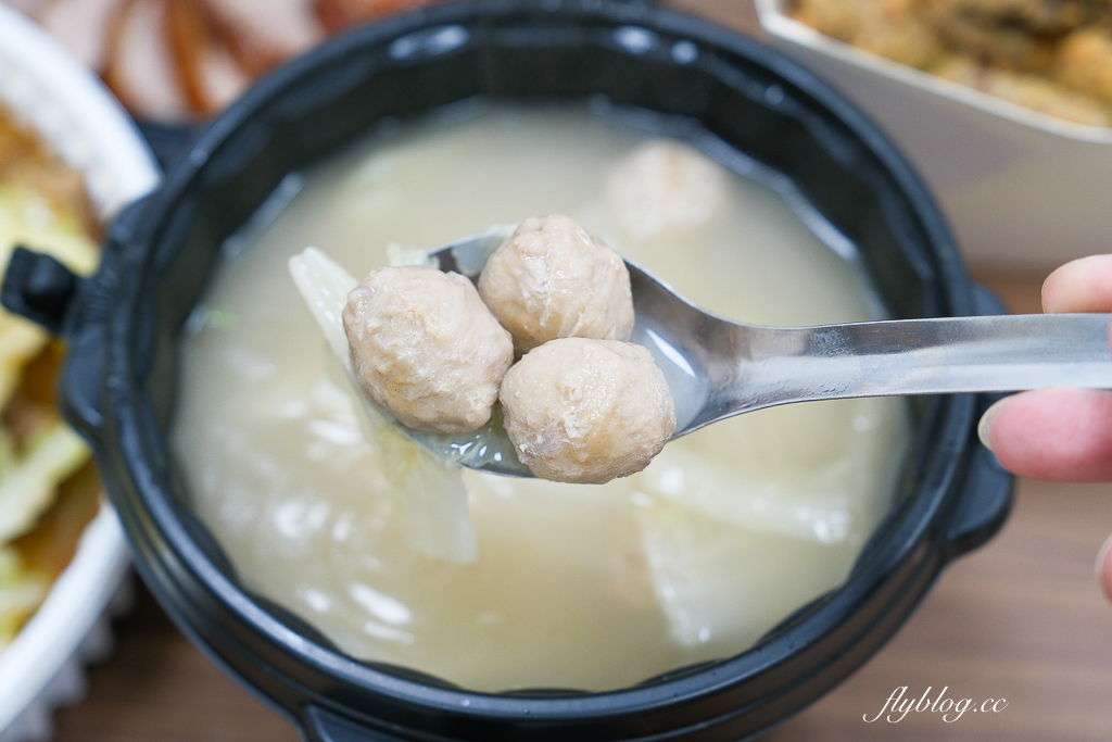 台中西屯｜鴨大哥港式脆皮櫻桃烤鴨．櫻桃鴨一鴨三吃，少見避風塘鹹酥鴨 @飛天璇的口袋