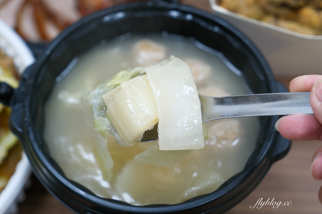 台中西屯｜鴨大哥港式脆皮櫻桃烤鴨．櫻桃鴨一鴨三吃，少見避風塘鹹酥鴨 @飛天璇的口袋