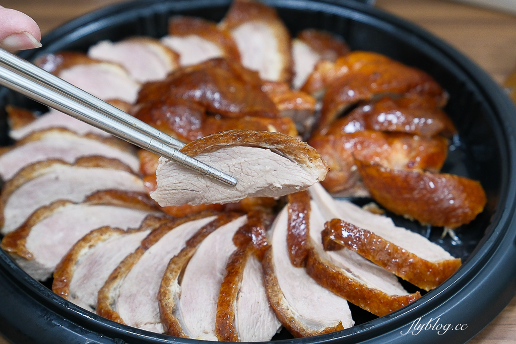 台中西屯｜鴨大哥港式脆皮櫻桃烤鴨．櫻桃鴨一鴨三吃，少見避風塘鹹酥鴨 @飛天璇的口袋
