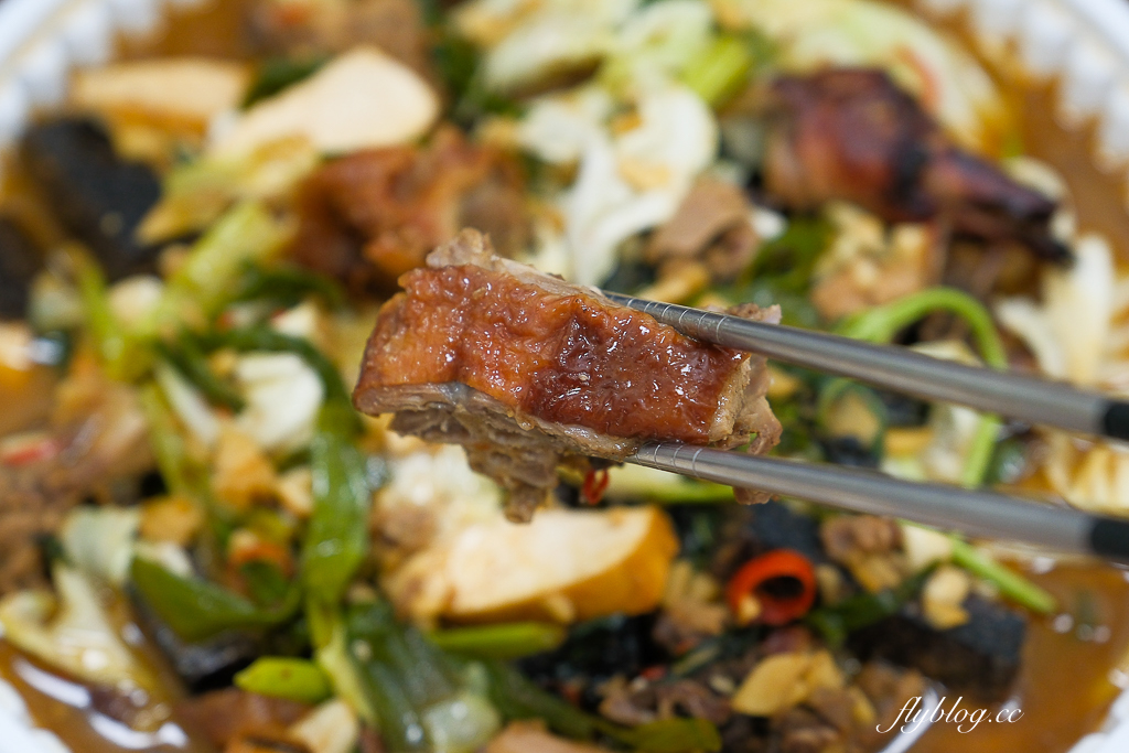 台中西屯｜鴨大哥港式脆皮櫻桃烤鴨．櫻桃鴨一鴨三吃，少見避風塘鹹酥鴨 @飛天璇的口袋