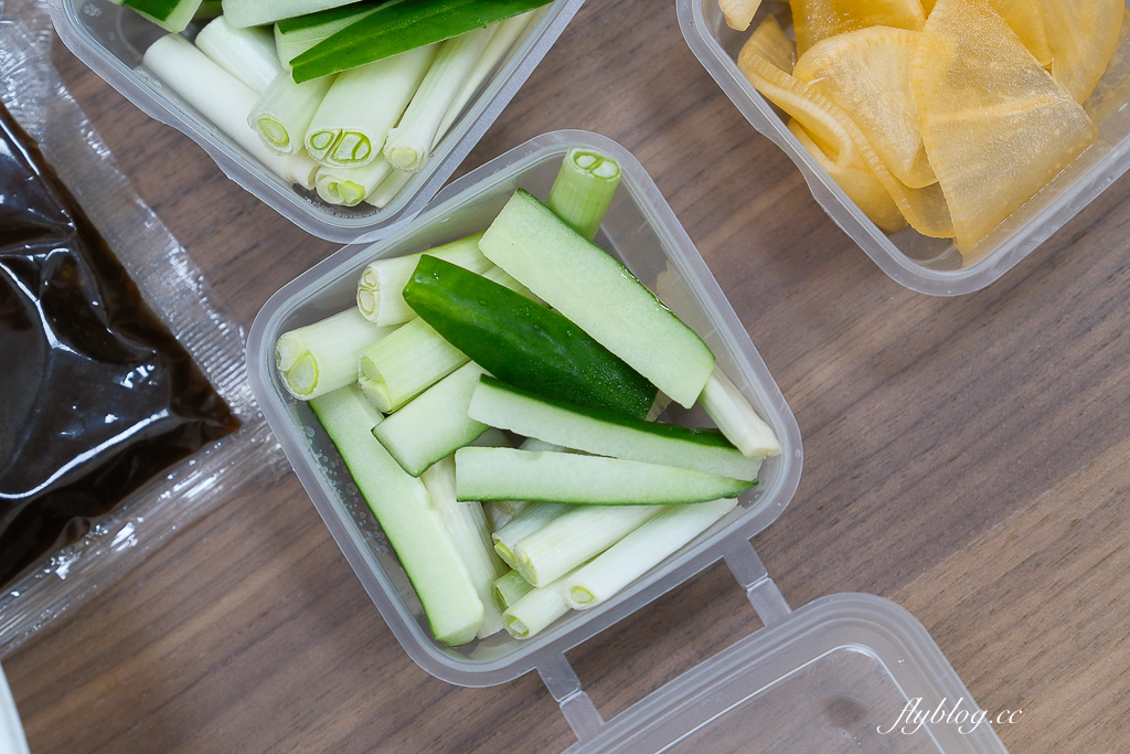 台中西屯｜鴨大哥港式脆皮櫻桃烤鴨．櫻桃鴨一鴨三吃，少見避風塘鹹酥鴨 @飛天璇的口袋