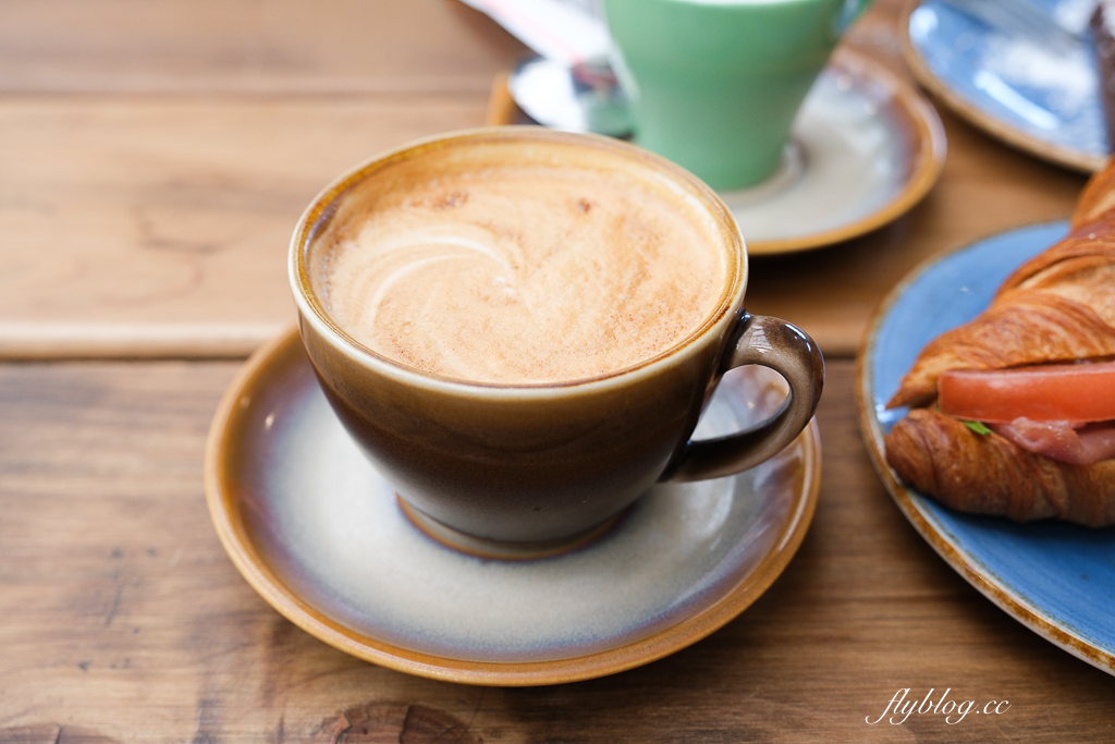 紐西蘭南島｜高地鄉村鮭魚 High Country Salmon．冰川水質養殖鮭魚，Twizel小鎮美食餐廳 @飛天璇的口袋