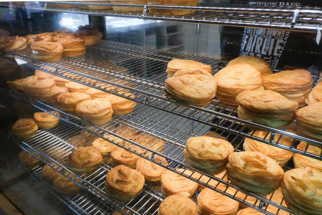 紐西蘭南島｜Fairlie Bakehouse．網路推薦南島最好吃的鹹派，必點鮭魚和羊肉口味 @飛天璇的口袋