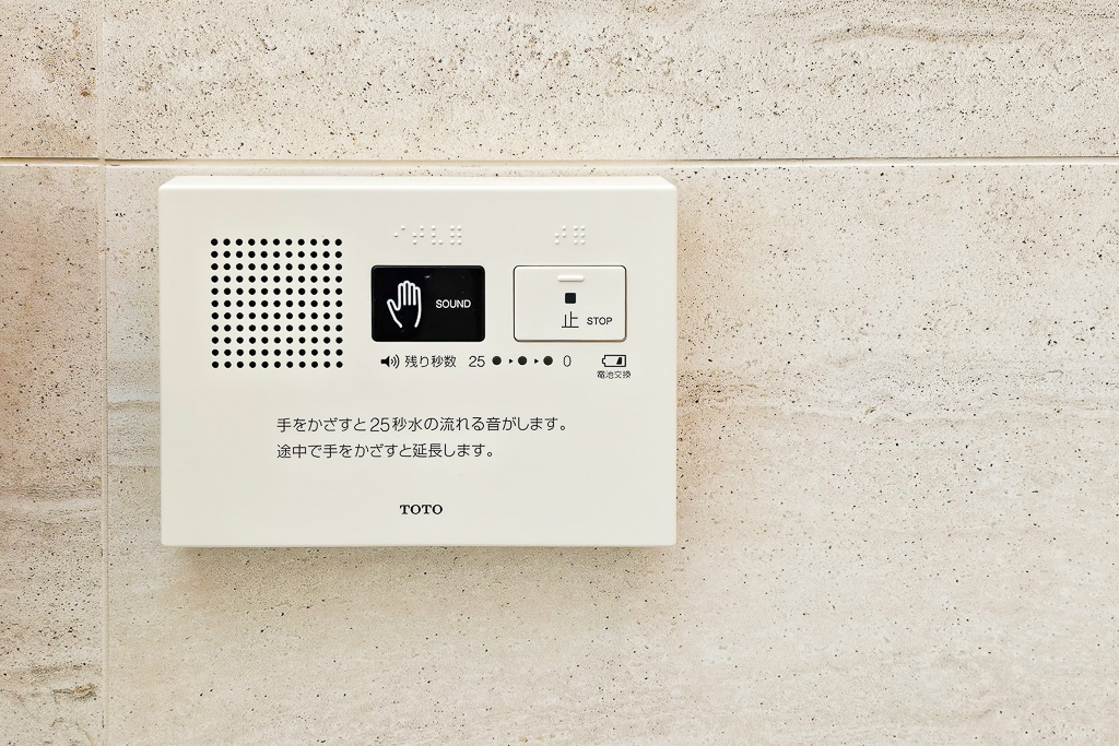 紐西蘭南島｜Farmers Corner．台灣人開的伴手禮店，牧場餵羊駝春天賞薰衣草 @飛天璇的口袋