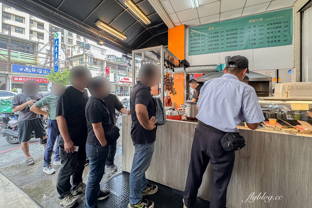 台中西屯｜燒臘教父．營業到凌晨4點的燒臘便當，份量多價格實惠 @飛天璇的口袋