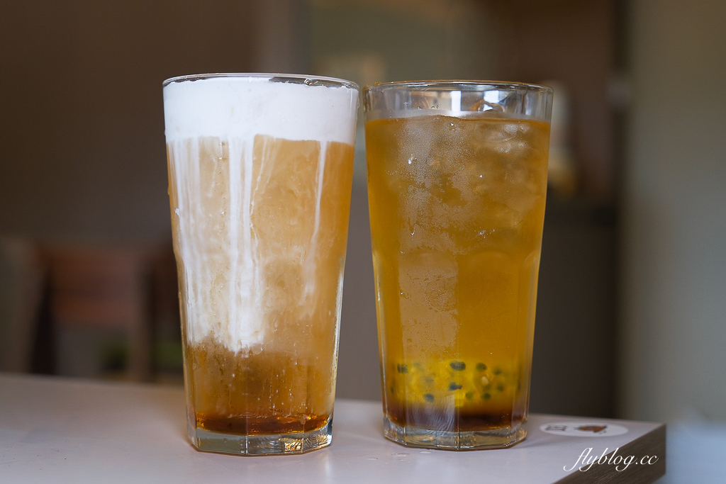 台中北屯｜咖哩厚台灣茶咖哩 中清支店．以台灣茶入咖哩，茶泡飯兩種吃法 @飛天璇的口袋