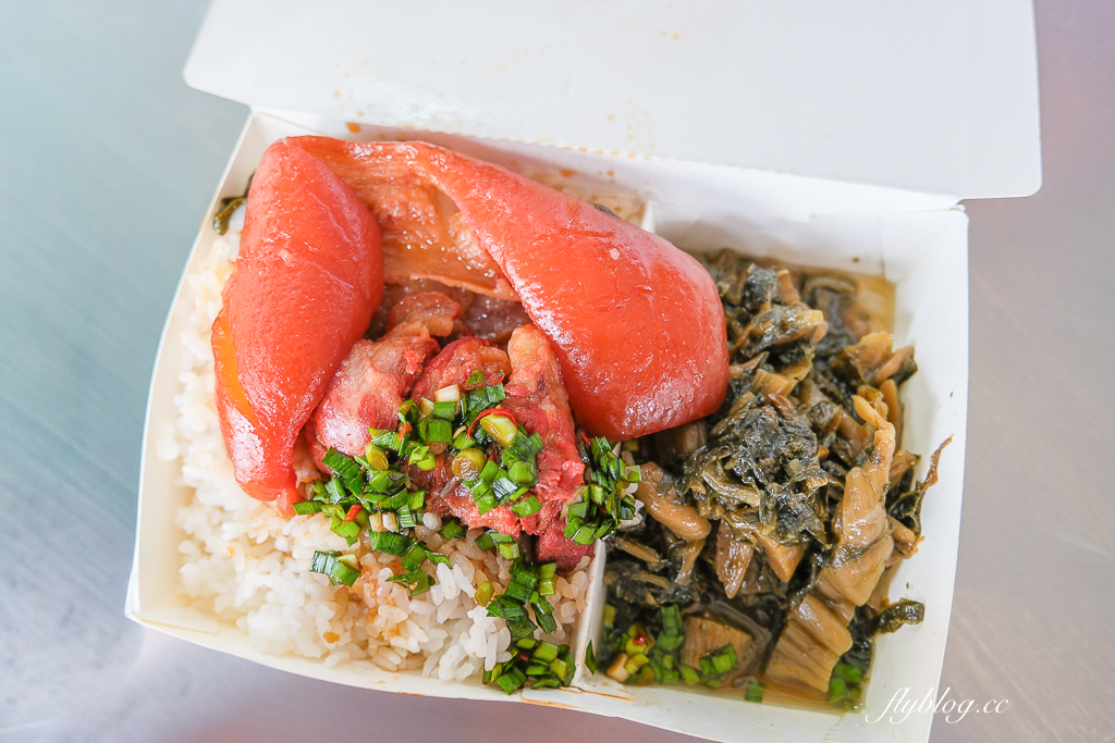 台中北區|金源興爌肉飯.好吃的炒麵和排骨飯,必加自製韭菜辣椒醬 @飛天璇的口袋 台中北區|金源興爌肉飯.好吃的炒麵和排骨飯,必加自製韭菜辣椒醬 @飛天璇的口袋