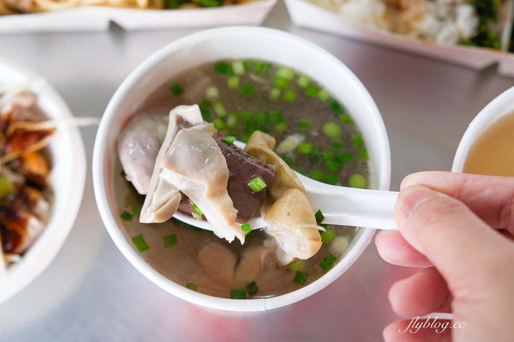 台中北區|金源興爌肉飯.好吃的炒麵和排骨飯,必加自製韭菜辣椒醬 @飛天璇的口袋 台中北區|金源興爌肉飯.好吃的炒麵和排骨飯,必加自製韭菜辣椒醬 @飛天璇的口袋