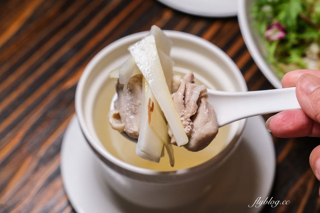 台中西區｜昨日花卷 跨界好食．老江湖菜雙人套餐980元，網路訂位送開胃福袋 @飛天璇的口袋