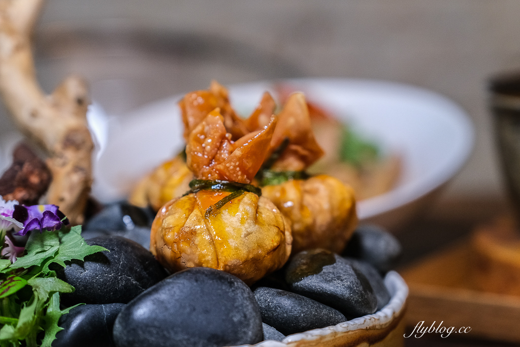 台中西區｜昨日花卷 跨界好食．老江湖菜雙人套餐980元，網路訂位送開胃福袋 @飛天璇的口袋