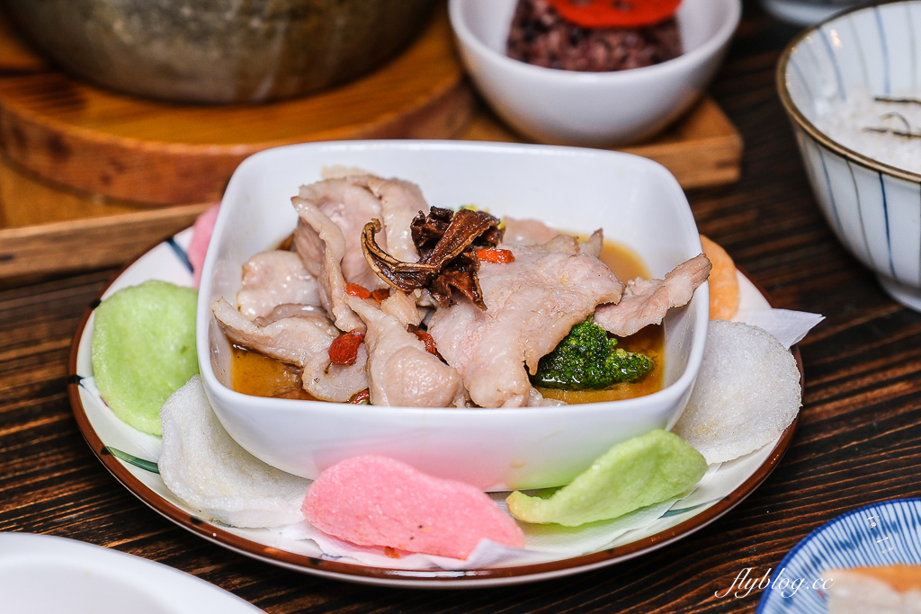 台中西區｜昨日花卷 跨界好食．老江湖菜雙人套餐980元，網路訂位送開胃福袋 @飛天璇的口袋