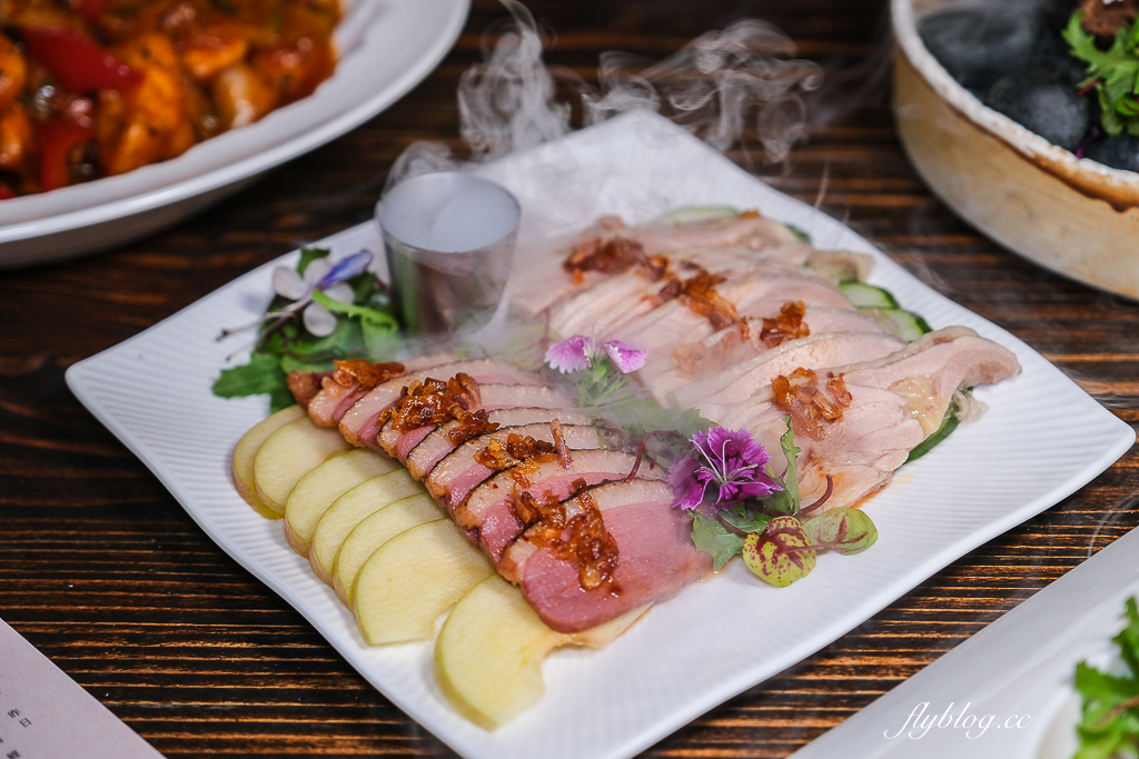 台中西區｜昨日花卷 跨界好食．老江湖菜雙人套餐980元，網路訂位送開胃福袋 @飛天璇的口袋