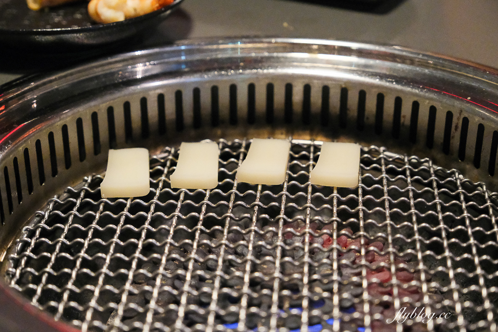 台中太平｜紅桧燒肉鍋物．蔬菜百匯火鍋吃到飽，啤酒清酒梅酒無限暢飲 @飛天璇的口袋