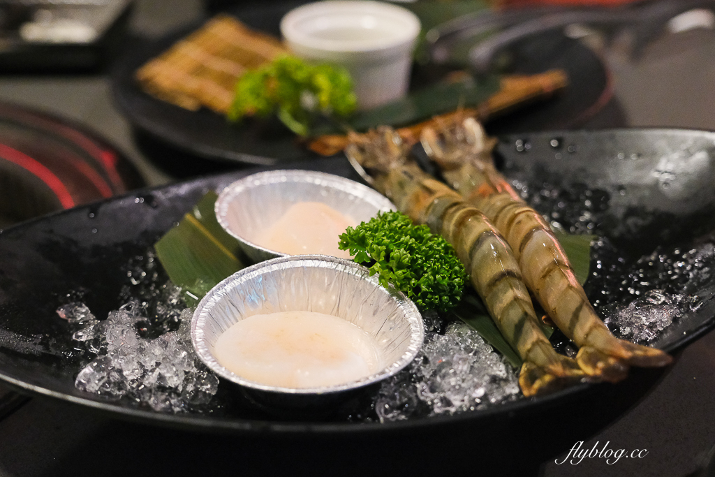 台中太平｜紅桧燒肉鍋物．蔬菜百匯火鍋吃到飽，啤酒清酒梅酒無限暢飲 @飛天璇的口袋