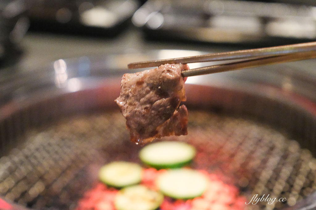 台中太平｜紅桧燒肉鍋物．蔬菜百匯火鍋吃到飽，啤酒清酒梅酒無限暢飲 @飛天璇的口袋