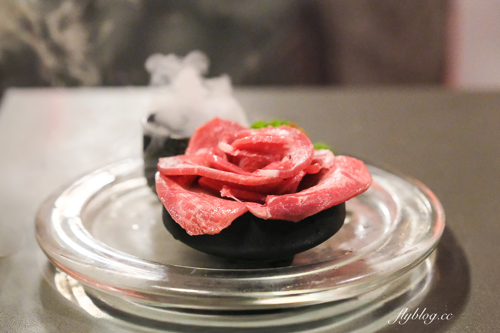 台中太平｜紅桧燒肉鍋物．蔬菜百匯火鍋吃到飽，啤酒清酒梅酒無限暢飲 @飛天璇的口袋