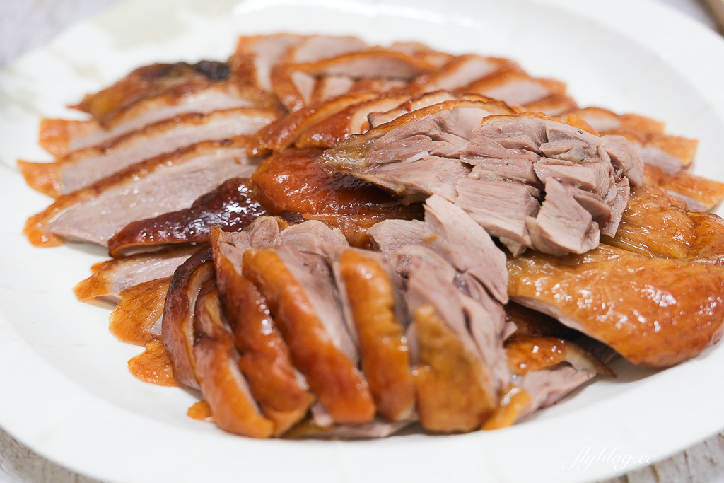 台中南屯｜達人嗑鴨．台中烤鴨外帶，一鴨三吃750元 @飛天璇的口袋