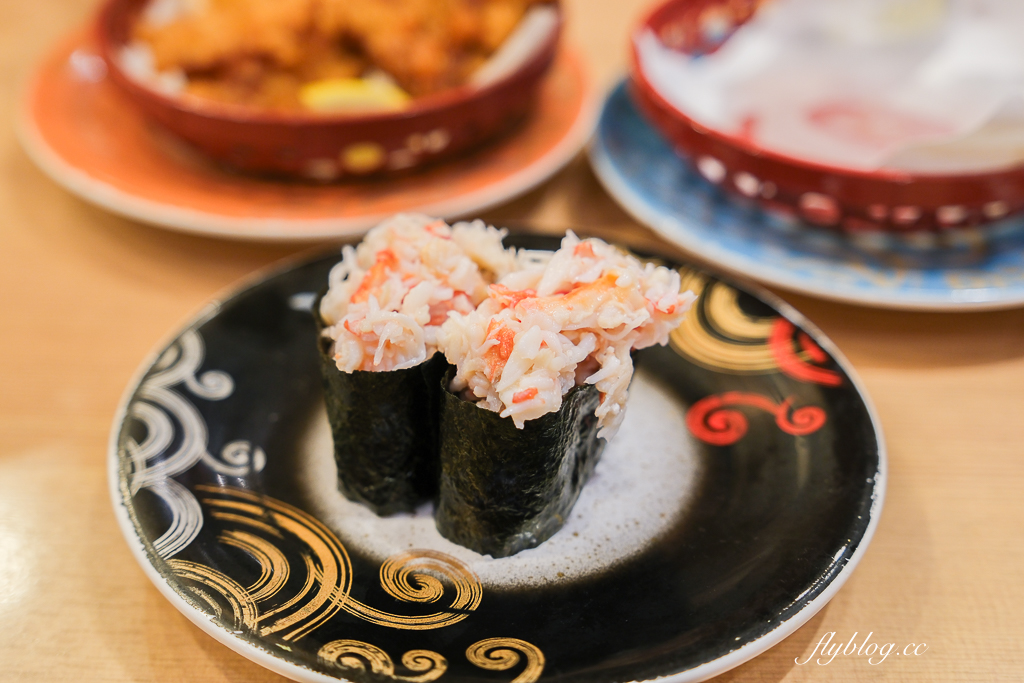 日本北海道｜迴轉壽司 Toriton 北8条光星店．札幌人氣迴轉壽司推薦，北海道海鮮產地直送 @飛天璇的口袋