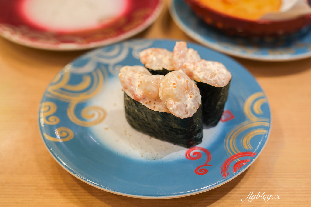 日本北海道｜迴轉壽司 Toriton 北8条光星店．札幌人氣迴轉壽司推薦，北海道海鮮產地直送 @飛天璇的口袋