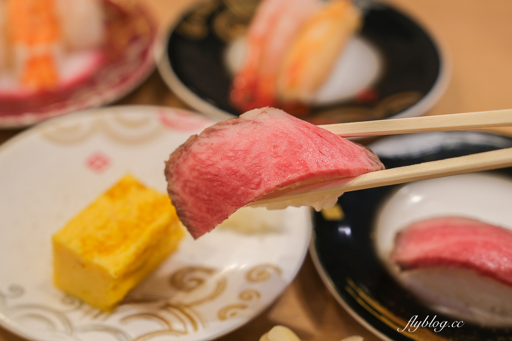 日本北海道｜迴轉壽司 Toriton 北8条光星店．札幌人氣迴轉壽司推薦，北海道海鮮產地直送 @飛天璇的口袋